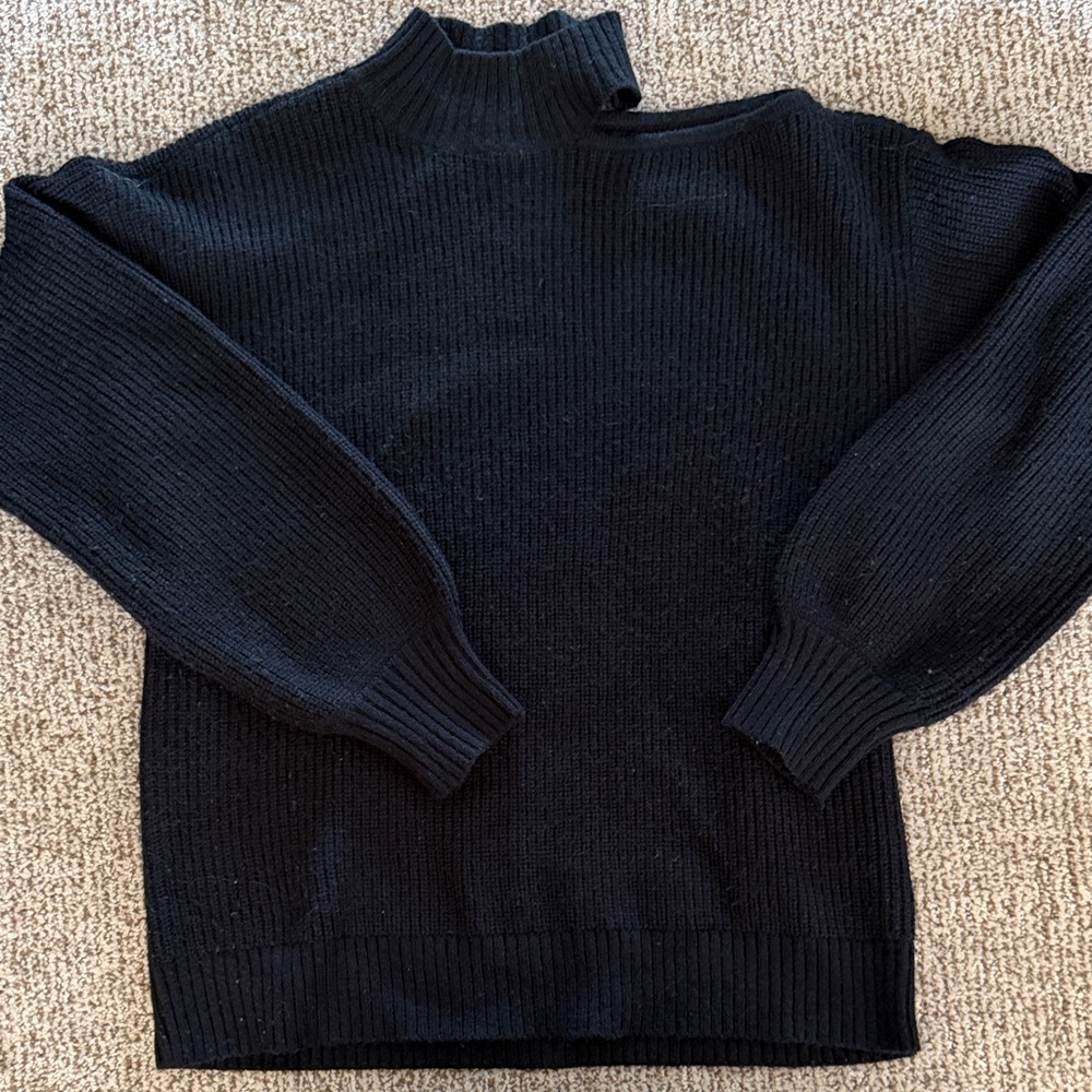 Sanctuary Black Off-the-Shoulder Ribbed Sweater